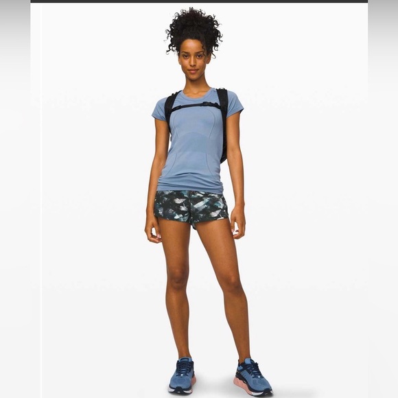 Lululemon Speed Up Short 2.5" - Picture 5 of 9